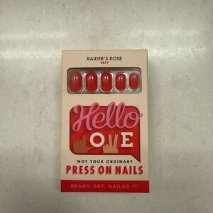 Hello Love Raider's Rose Red Press-On Nails
